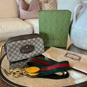Slightly used NEO VINTAGE Gucci SUPREME MESSENGER BAG